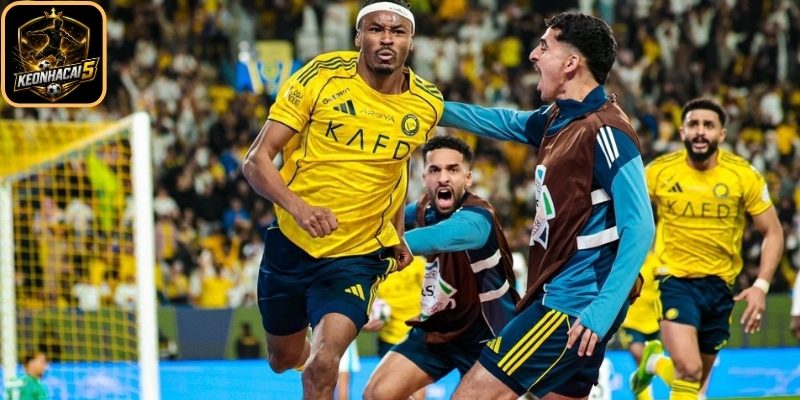 Al Nassr đánh rơi lợi thế lớn, Ronaldo vẫn còn nguyên cơ hội săn cú đúp danh hiệu 1 Al Nassr tự gây khó trong cuộc đua vô địch SPL