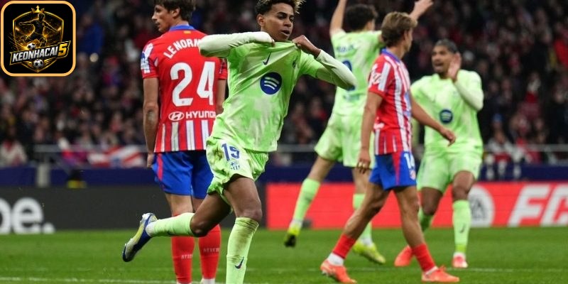 Kèo Half Time/Full Time - Cách Đọc & Chiến Lược Soi Kèo 2 Ví dụ trận Barca vs Atletico Madrid